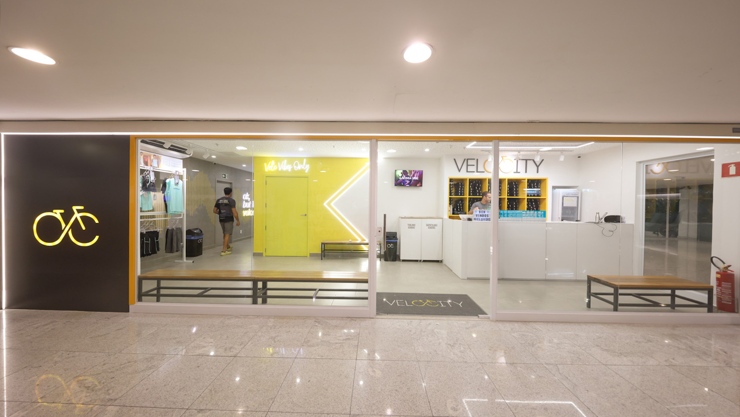 STUDIO VELOCITY