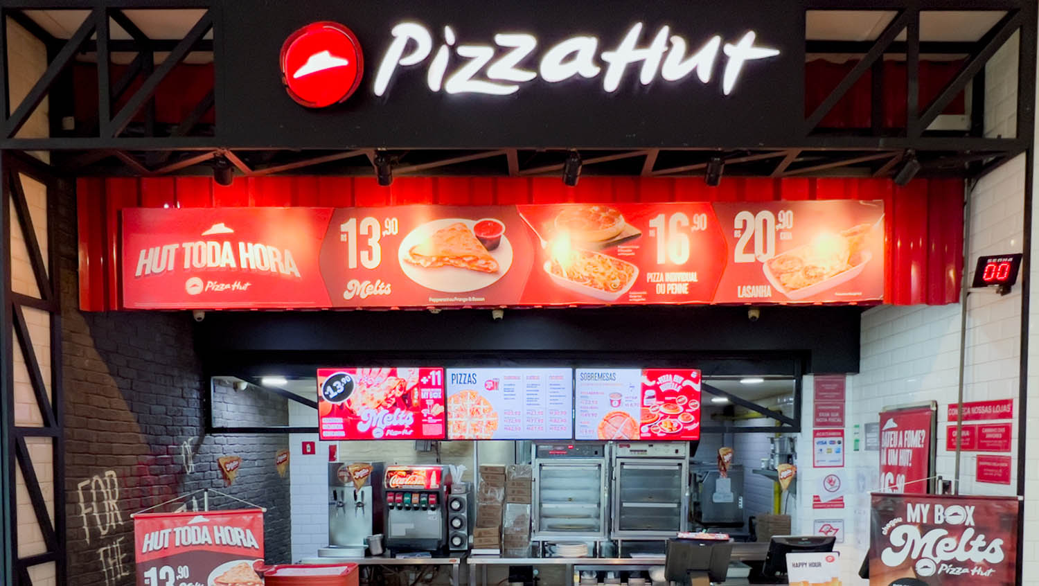 PIZZA HUT
